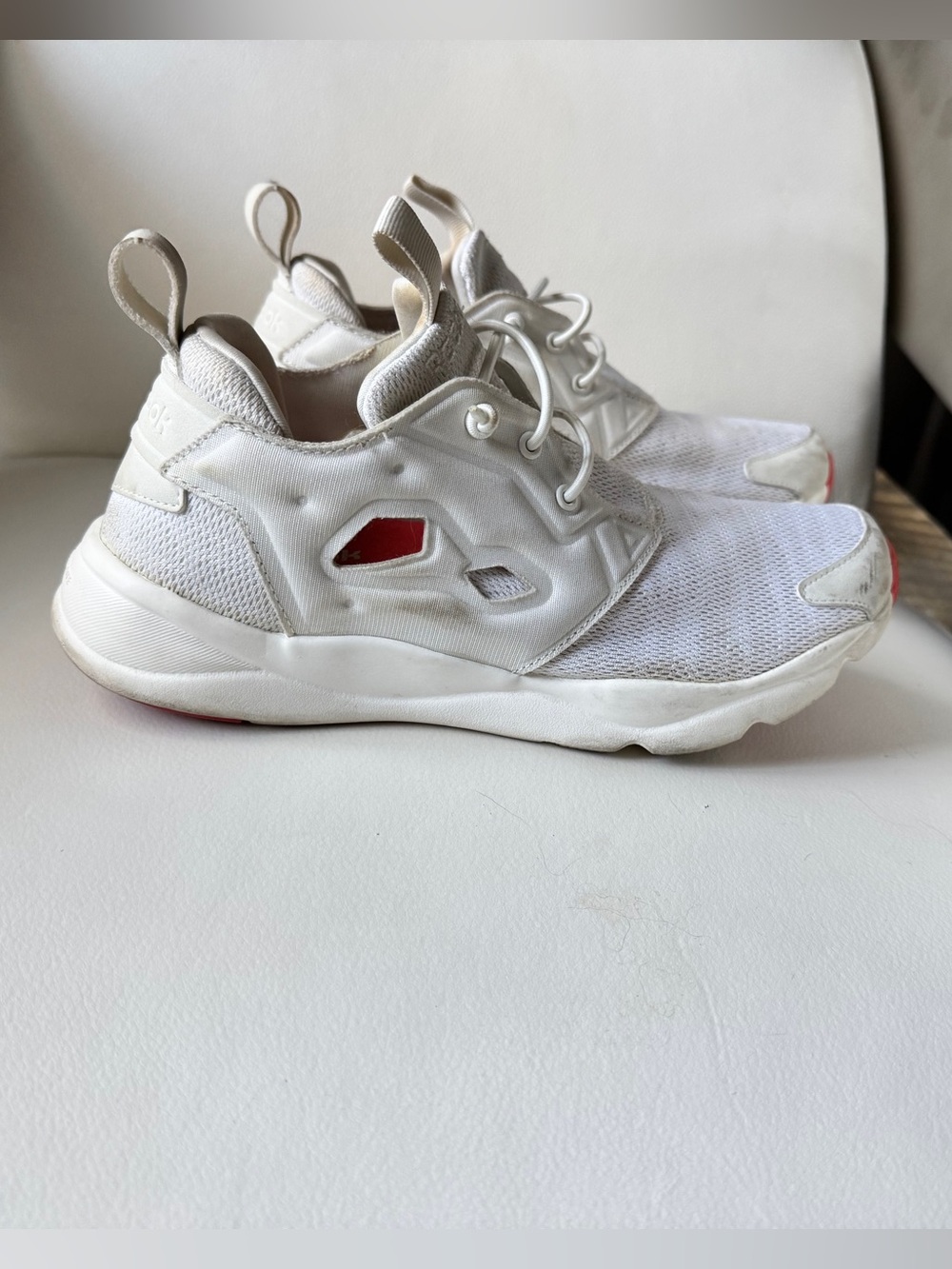 Reebok Women's Furylite Sole Running Shoe White/Fire Coral Sz 7.5